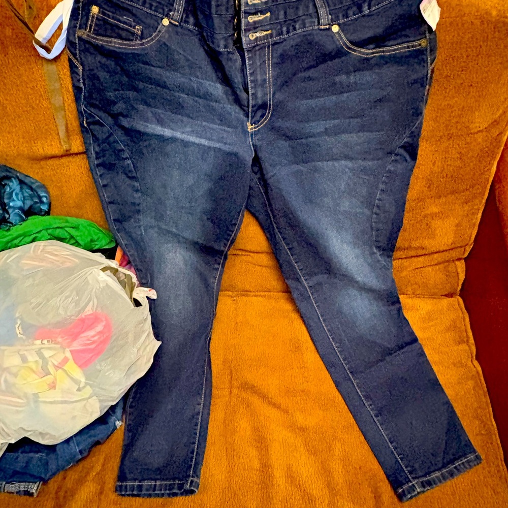 Women's Dark Blue Jeans
